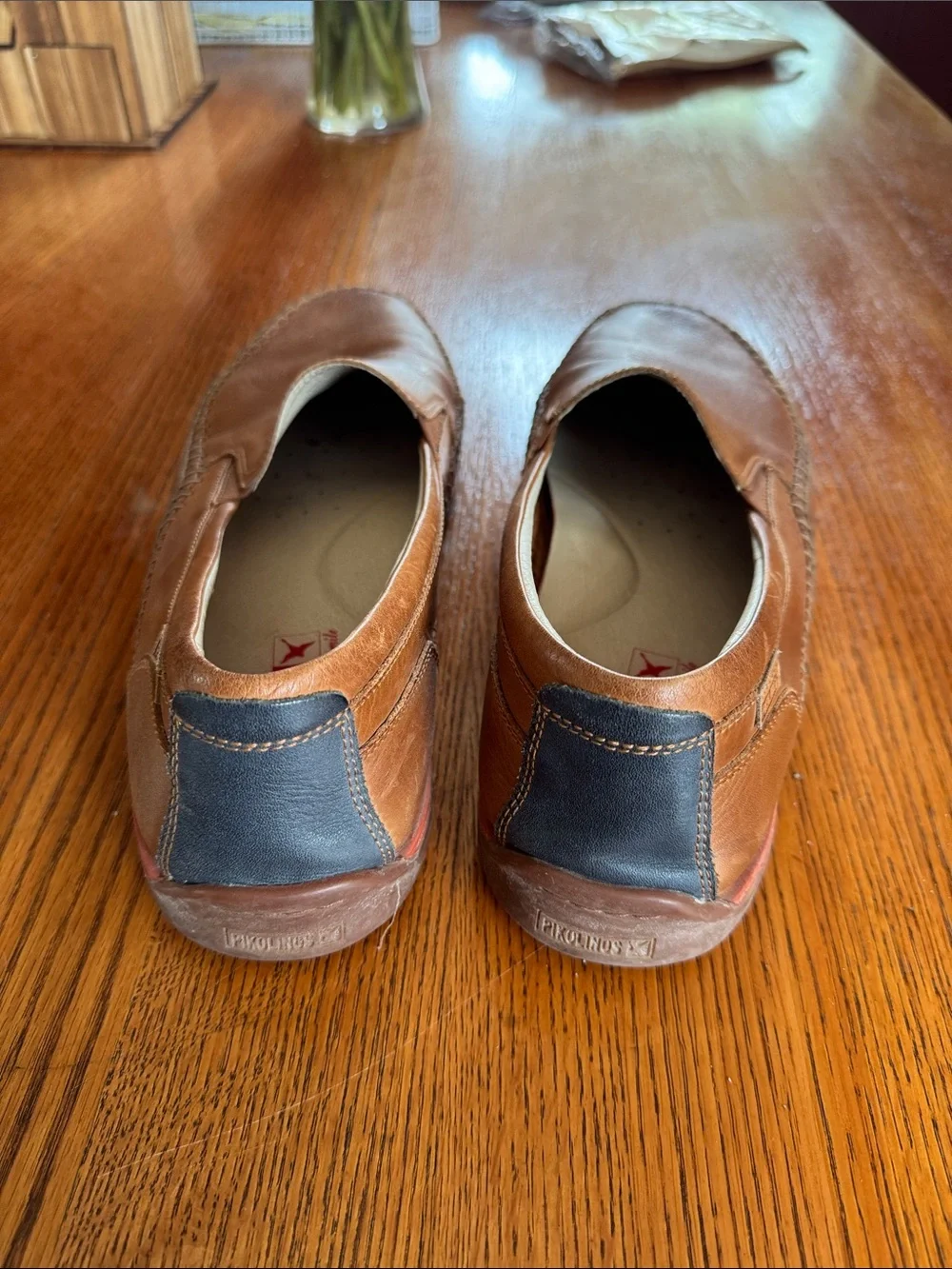 PIKOLINOS classic tan